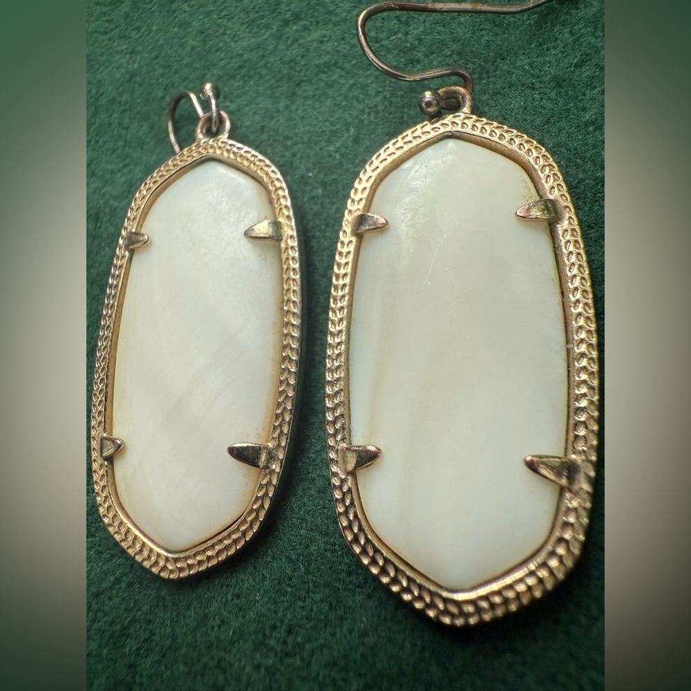 Kendra Scott Gold Ivory Drop Earrings - Picture 3 of 5